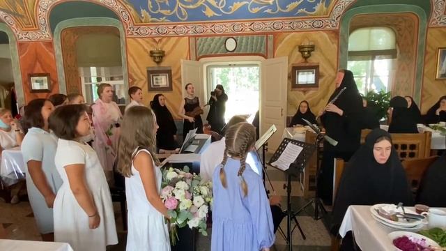 В солнечных лучах. Автор - мон. Онуфрия (Томошевская) смотреть онлайн