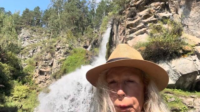 Мы с Тамарой ищем пару💕Алтай Камышлинский водопад смотреть онлайн