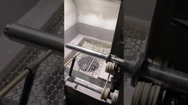 Доработка аппарата по напылению вала рулевой рейки смотреть онлайн