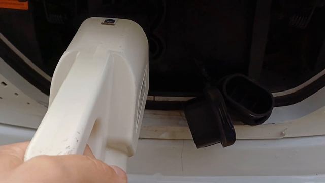 зарядка на Punkt-E электроавтомобиля EVOLUTE I-PRO смотреть онлайн