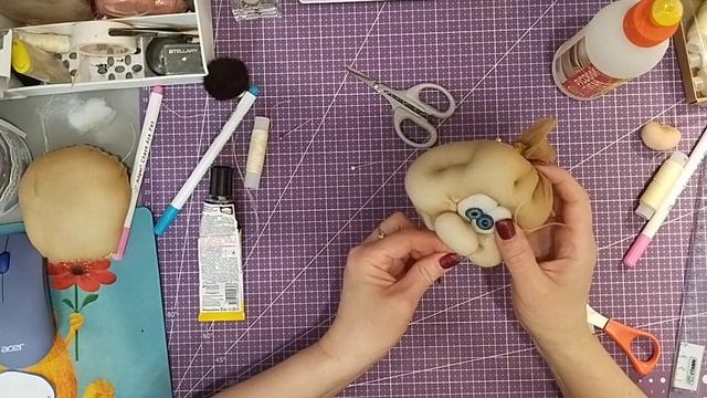 Утяжки лица кукле в чулочной технике для начинающих.Часть 2 смотреть онлайн