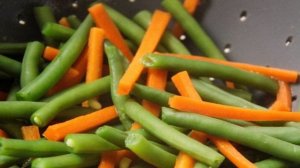 Говядина со стручковой зеленой фасолью