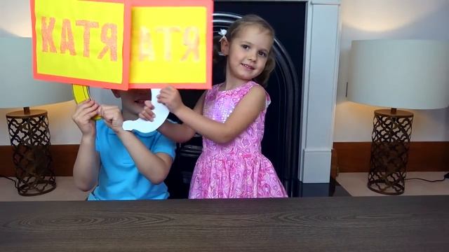 Мистер Макс Кто из вас ⧸ Про подписчиков ⧸ О Кошечке Мурке ⧸ Кто кого обижает？