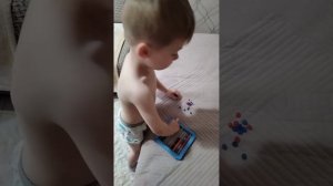 зачем планшет сломал)))
