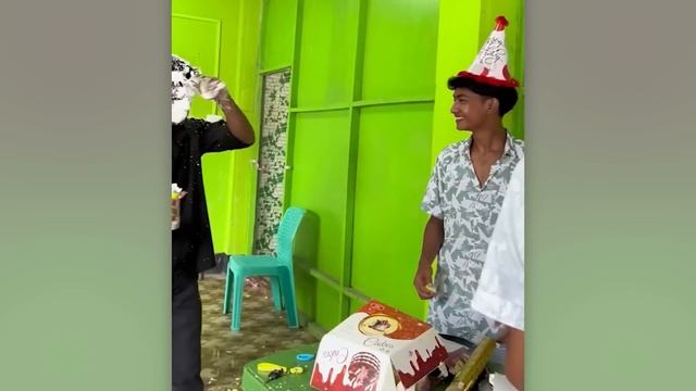 САМЫЕ СМЕШНЫЕ НЕУДАЧИ, СНЯТЫЕ НА КАМЕРУ смотреть онлайн