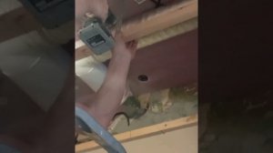 Потолок из вагонки в квартире.