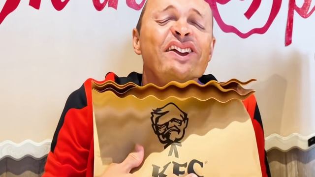 Мистер Макс Веган или мясоед челлендж