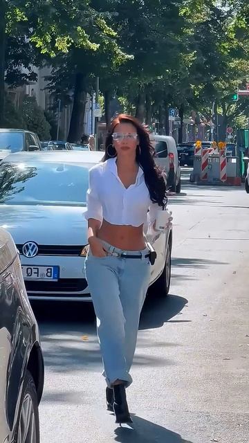 m3pABbtxFzc - Stunning baggy jeans street style fashion idea #fashion  #style #outfit #shorts