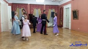 Кадриль "Летучая мышь" в исполнении ребят с ОВЗ и волонтеров.