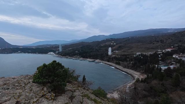 Крым. Алушта 2025. Стоит ли сюда ехать? Атмосфера. Пляжи. ?