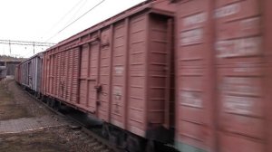 Электровоз ВЛ80С-2135/1896 с грузовым поездом