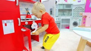 Рома и Диана Рома и Диана - Малыш Оливер в школе и другие истории с младшим братом