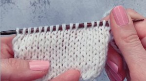 2 изнаночные петли вместе с наклоном влево на лицевой стороне - бабушкин способ вязания петель