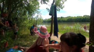 Кто куда а мы на природу!