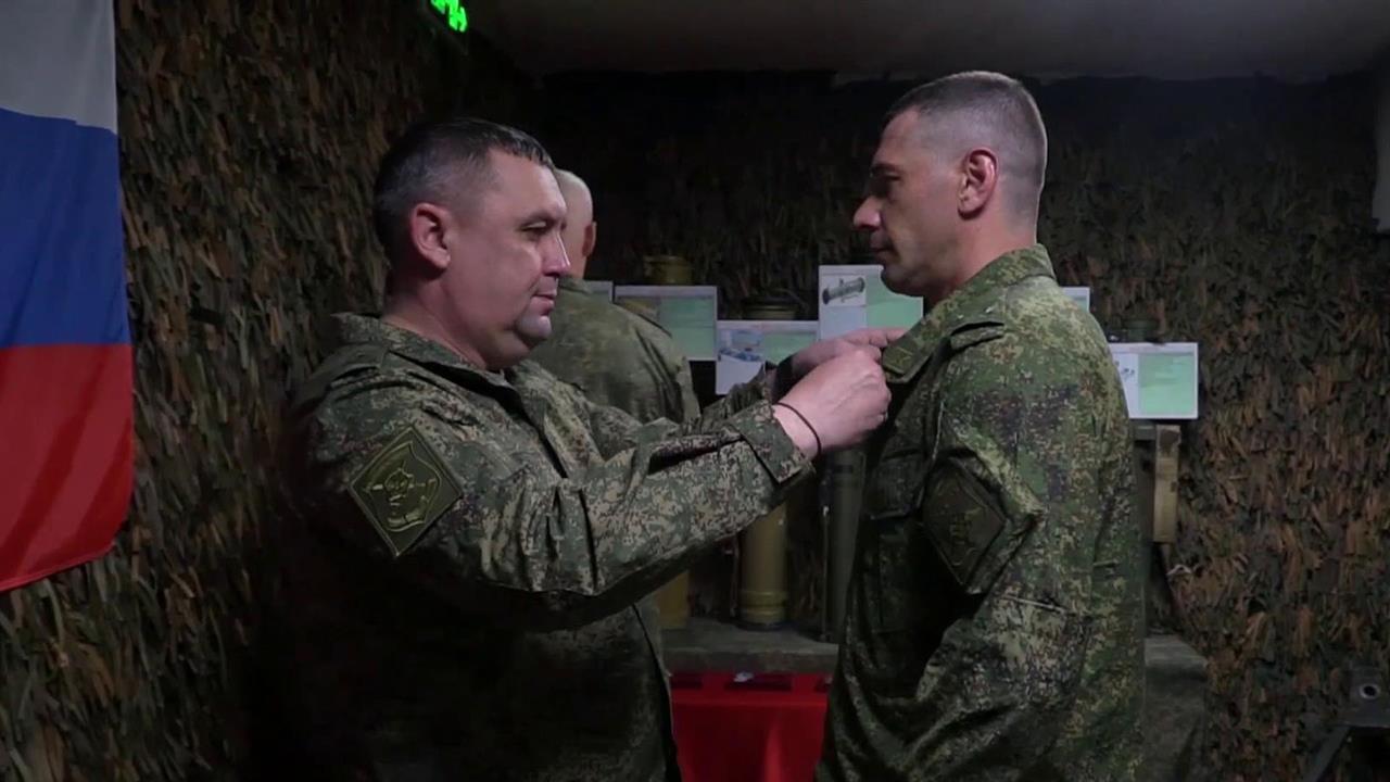 В зоне СВО наградили бойцов мотострелковой дивизии