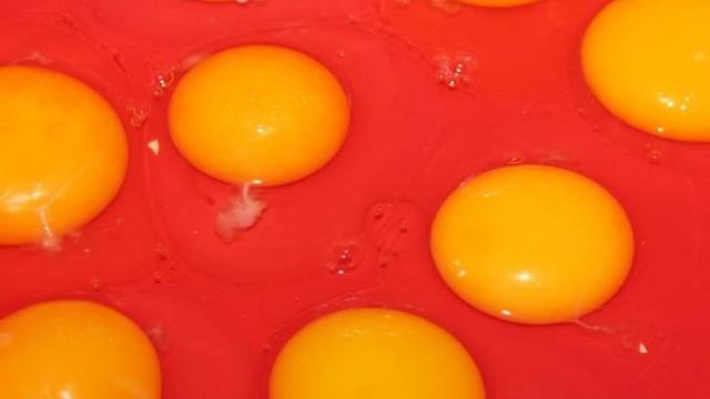 Пышный омлет в духовке с овощами