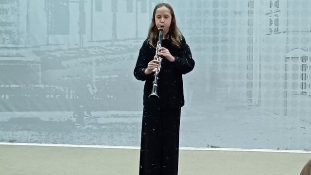 Отчетный концерт Детской музыкальной школы имени А. Г. Абузарова. Часть первая смотреть онлайн