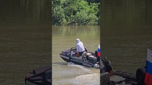 лодка надувная  моторная