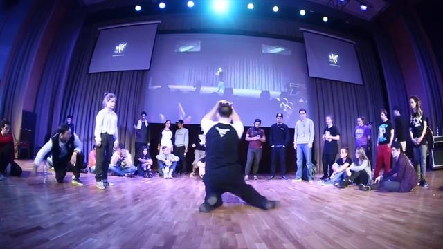 MIF III 2015. SOLO BATTLE POPPING 1/4. КОСМИЧЕСКАЯ СОВА VS COY.G смотреть онлайн