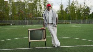 Рэпер ST выпустил клип на песню «Заниматься спортом» с участием детей