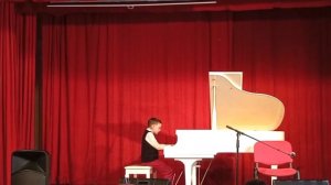 П.И.Чайковский «Неаполитанская песенка». Исполняет Миша Гринченко.