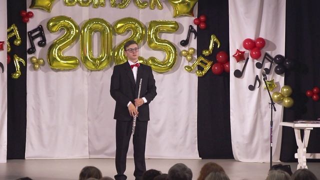 05 Пьяцолла, Зима в Буэнос-Айросе, Лекомцев Роман, преп. Ушакова О.А., конц. Зяблевцева А.С.