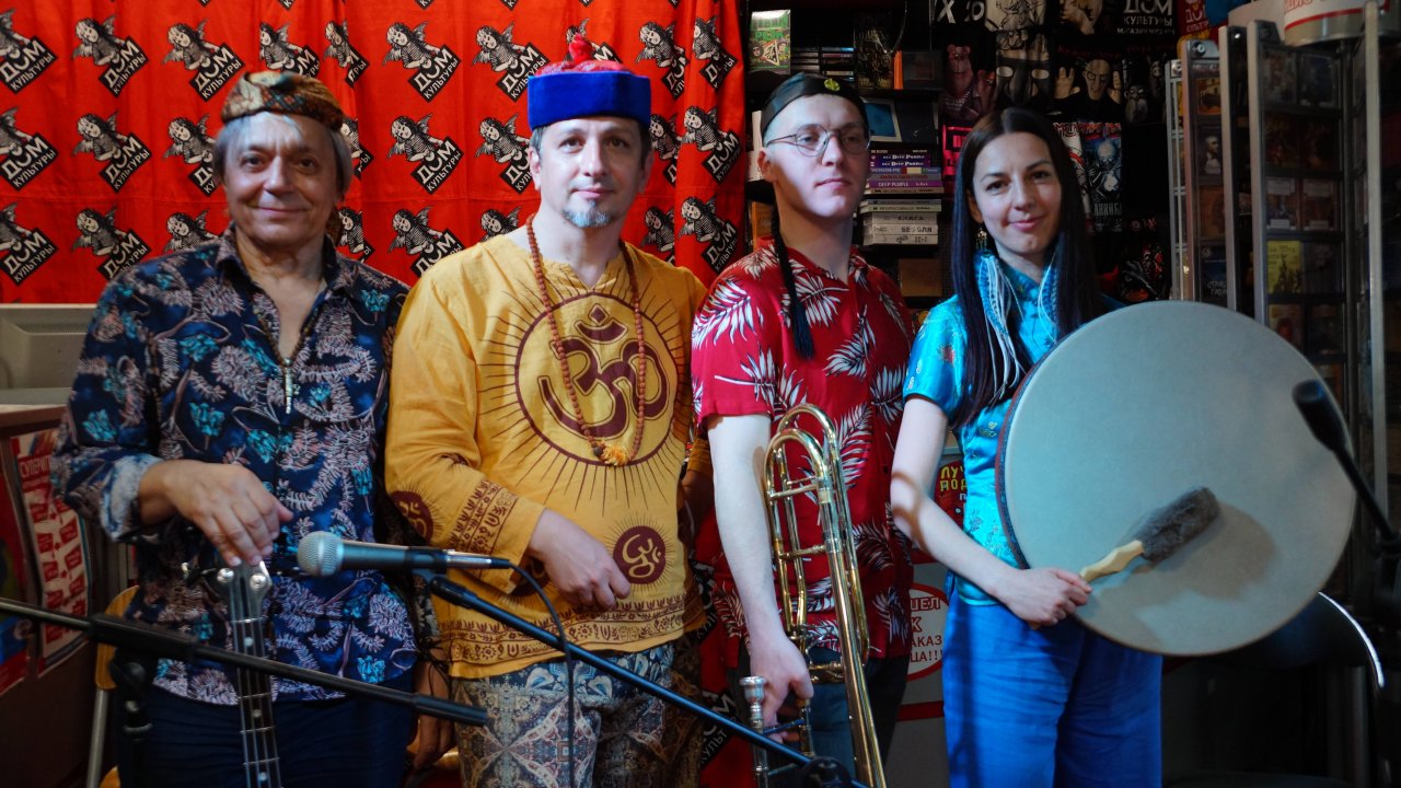 Босьонское чаепитие "Тувинская плясовая"