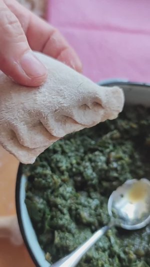 Курзе с крапивой и конским щавелем, топленым маслом и яйцами. Подробный рецепт!