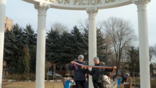 Три лучших друга.wmv смотреть онлайн