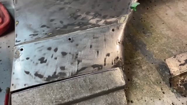 Ремонт крыла Mercedes 190 w201. Оживление мертвеца 1 часть смотреть онлайн