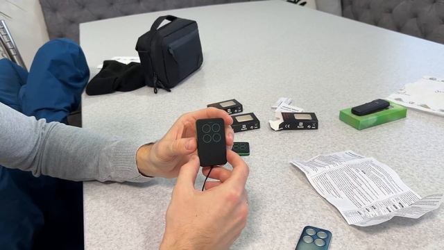 Пульт для воріт, шлагбаумів та іншого. смотреть онлайн