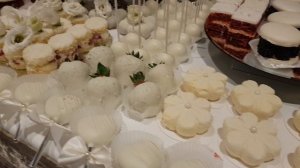 #ИринаРогачевская - удивительный человек.
Как может один человек, один #кондитер сделать 2.000 десер