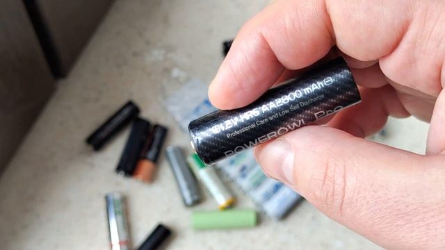 Обзор аккумуляторов POWEROWL PRO Goldtop AA 2800 мАч: тестируем ем? смотреть онлайн