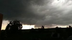 Начало дождя.