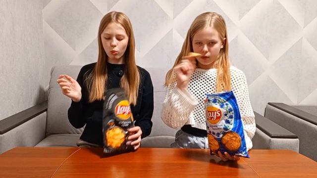 LAY'S со вкусом ДРАНИКОВ и копчёных рёбрышек смотреть онлайн