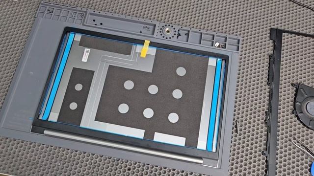 Беда ноутбуков Lenovo. Ремонт корпуса. Как не попасть на т смотреть онлайн