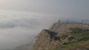 Приехали посмотреть закат с обрыва, а тут такое! Анапа. По пути на "Ласточкины гнёзда". Апрель 2024