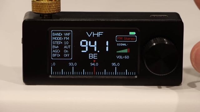 Карманный всеволновый радиоприемник ESP32-S3 Si4732А10 (Малы? смотреть онлайн