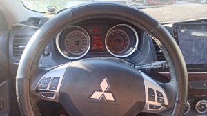 Lancer x нет зарядки на малых оборотах