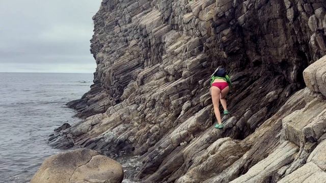 Мыс Столбчатый, Кунашир: Уникальные вулканические ска смотреть онлайн