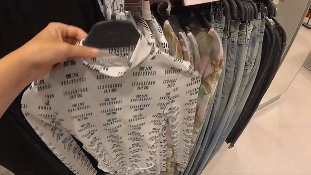 ШОПИНГ ВЛОГ👜Обзор осенней коллекции Gloria Jeans/GJ смотреть онлайн