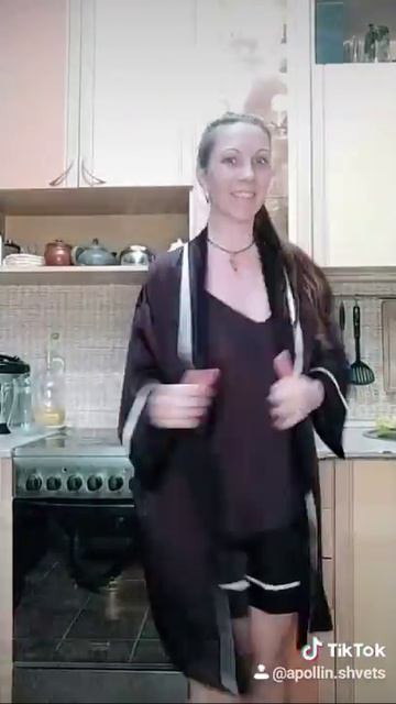 Шёлковый халат смотреть онлайн