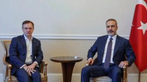 Глава МИД Турции Хакан Фидан, с визитом в Москве, встретился с помощником президента Мединским