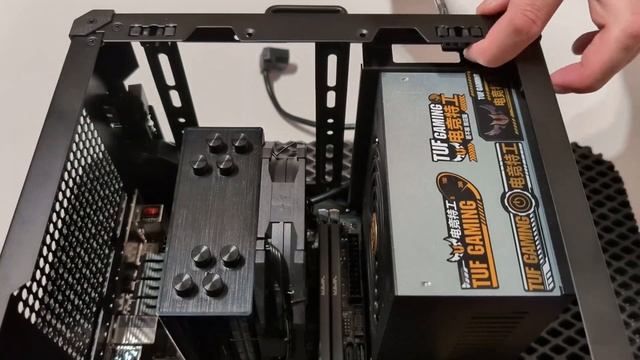 JONSBO C6? Опять!? Нет - это C6-ITX. смотреть онлайн