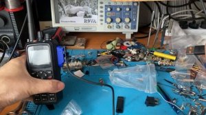 Kirisun dp990 краткий обзор и программирование.