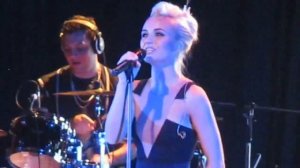 Полина Гагарина "Помню", live