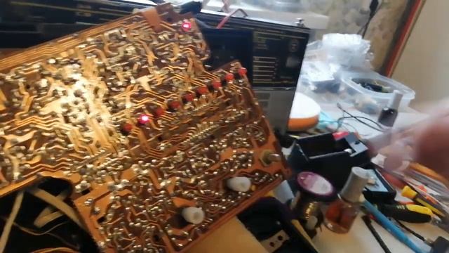 Реверсивное движение верньерного механизма Верас-225 смотреть онлайн