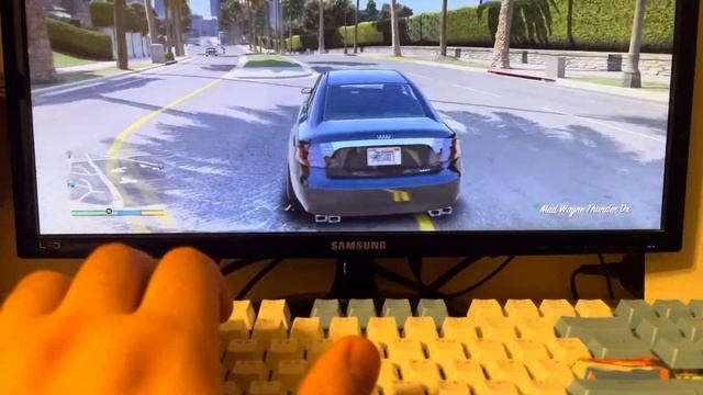 Клавиатура Red Square Keyrox TKL смотреть онлайн