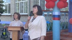 26-05-2025 г. Министр образования РА посетил торжественную линейку МБОУ СОШ п.Майский