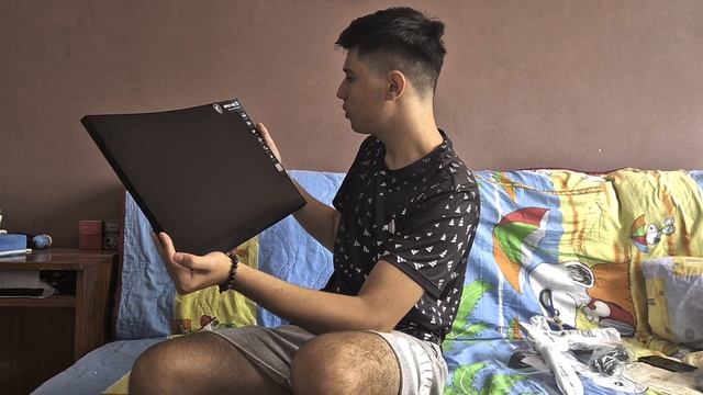 ХУБАВ ИЗВИТ МОНИТОР ЗА ПОД 300 ЛЕВА? смотреть онлайн